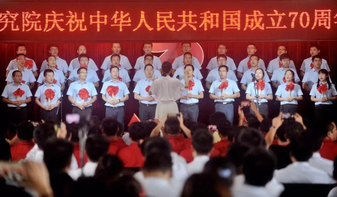 拯救隧道中的祖父